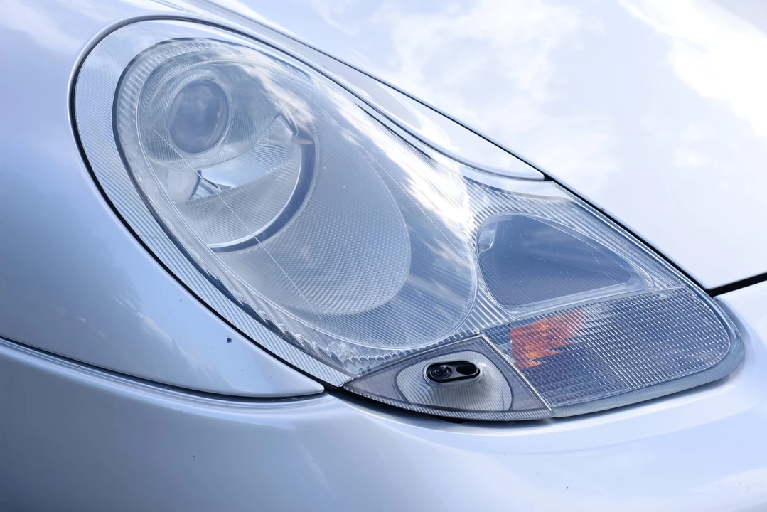 2000 Porsche 996 Carrera - Image 14 of 31