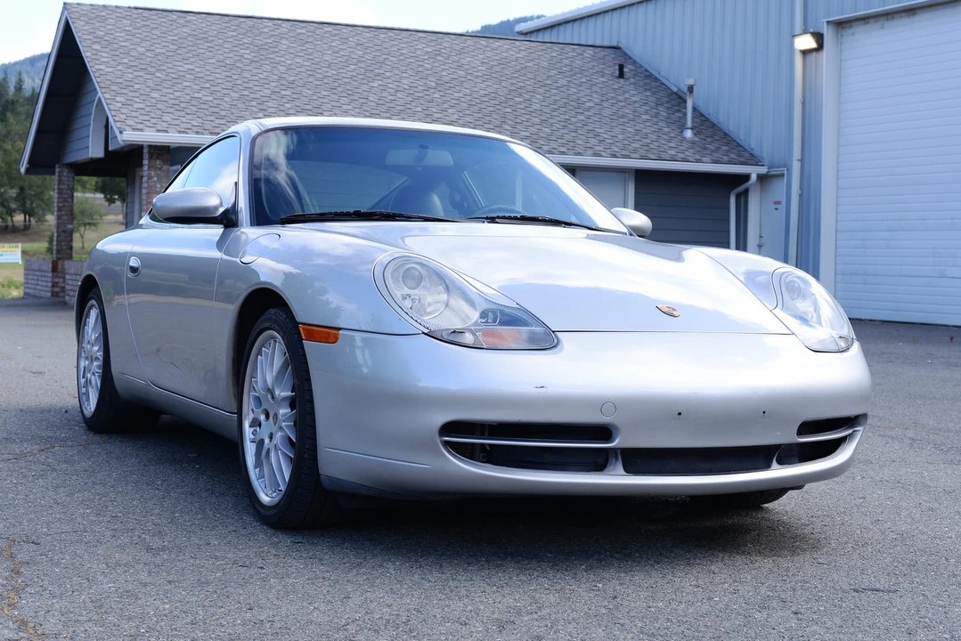 2000 Porsche 996 Carrera - Image 12 of 31