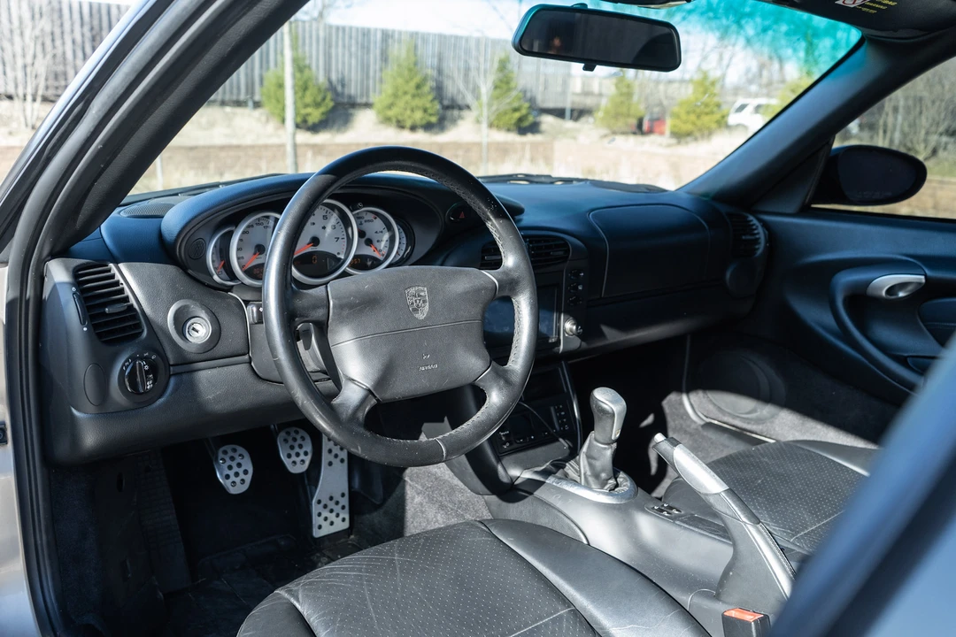 2000 Porsche 996 Carrera - Image 30 of 31