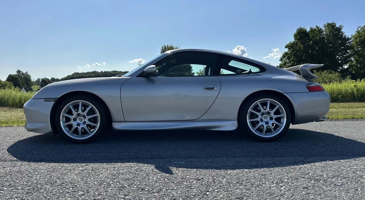 2000 Porsche 996 Carrera - Image 24 of 31
