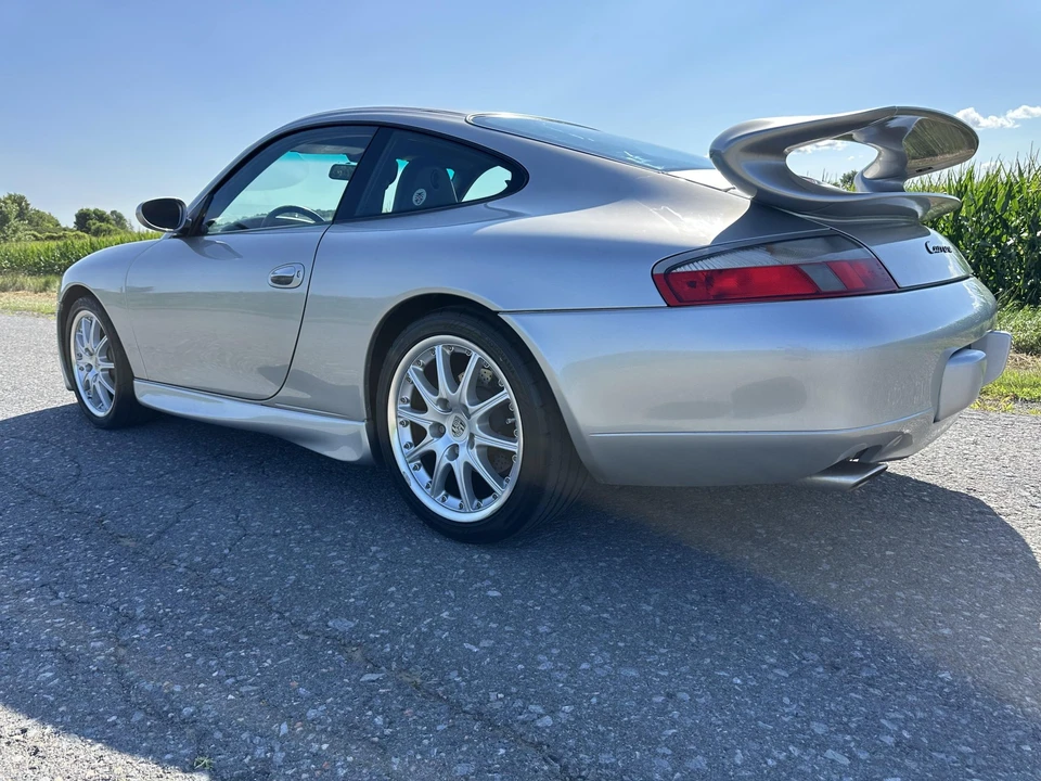 2000 Porsche 996 Carrera - Image 28 of 31