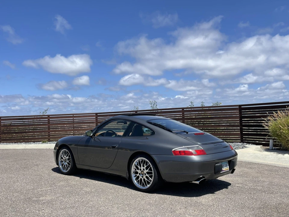 2000 Porsche 996 Carrera - Image 9 of 31