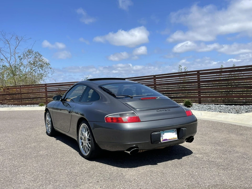2000 Porsche 996 Carrera - Image 11 of 31