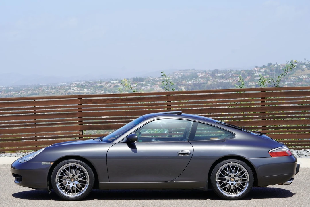 2000 Porsche 996 Carrera - Image 8 of 31