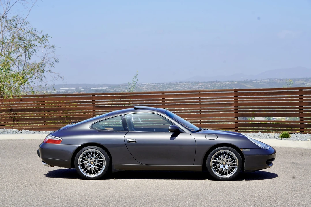 2000 Porsche 996 Carrera - Image 19 of 31