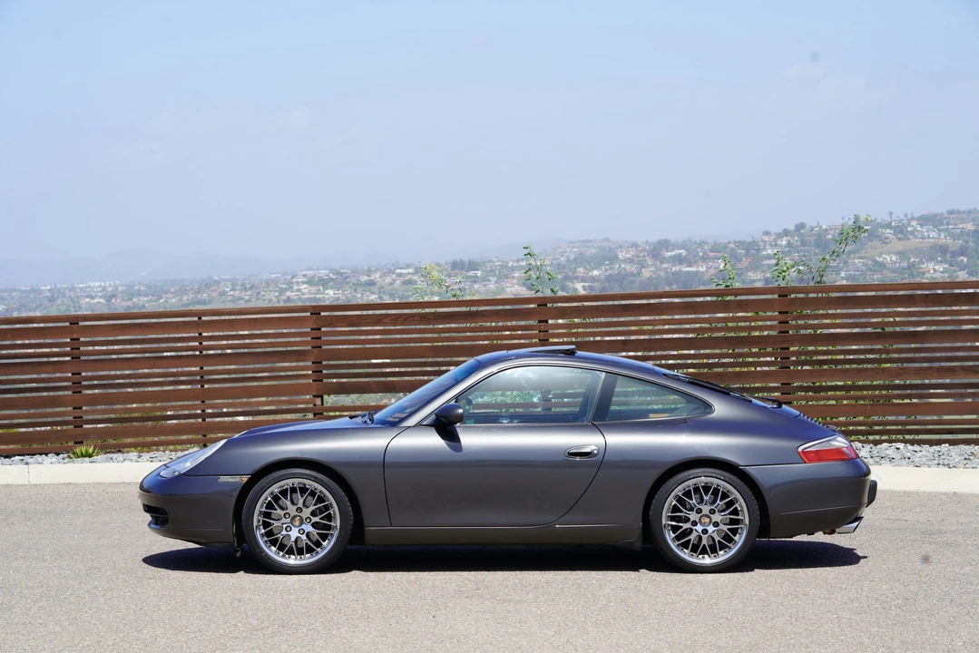 2000 Porsche 996 Carrera - Image 7 of 31