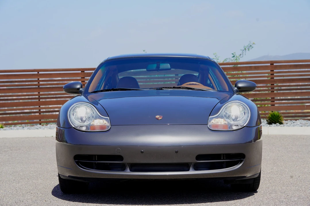 2000 Porsche 996 Carrera - Image 25 of 31