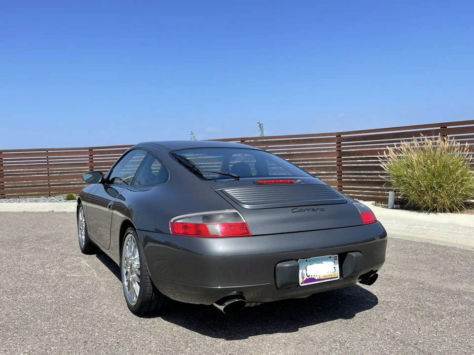 2000 Porsche 996 Carrera - Image 12 of 31