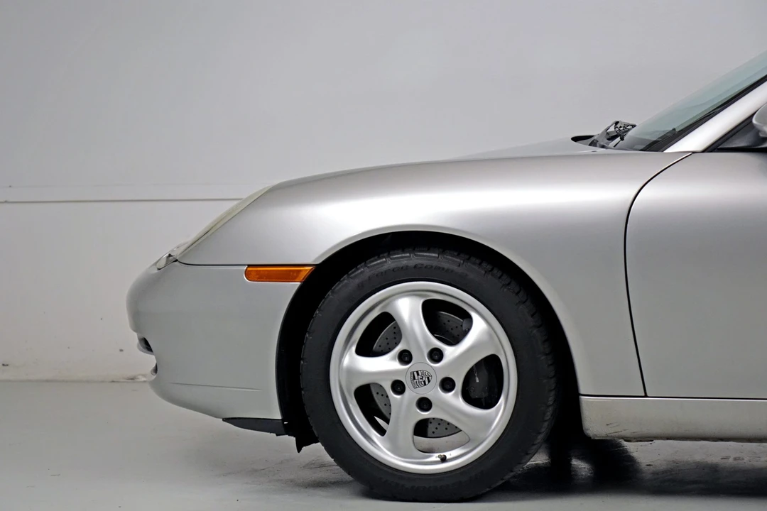 2000 Porsche 996 Carrera - Image 30 of 31