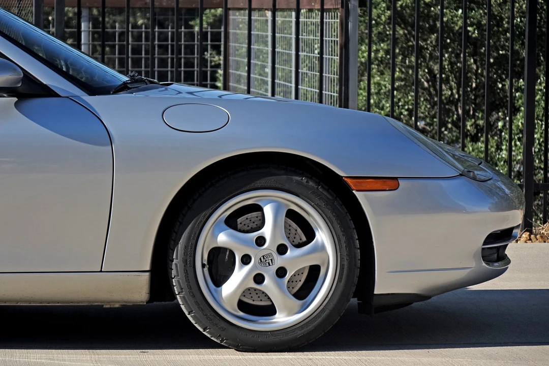 2000 Porsche 996 Carrera - Image 25 of 31