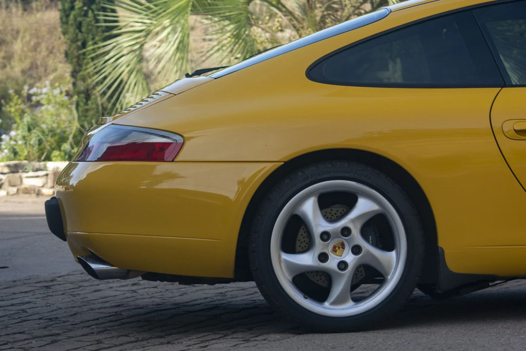 2000 Porsche 996 Carrera - Image 18 of 31