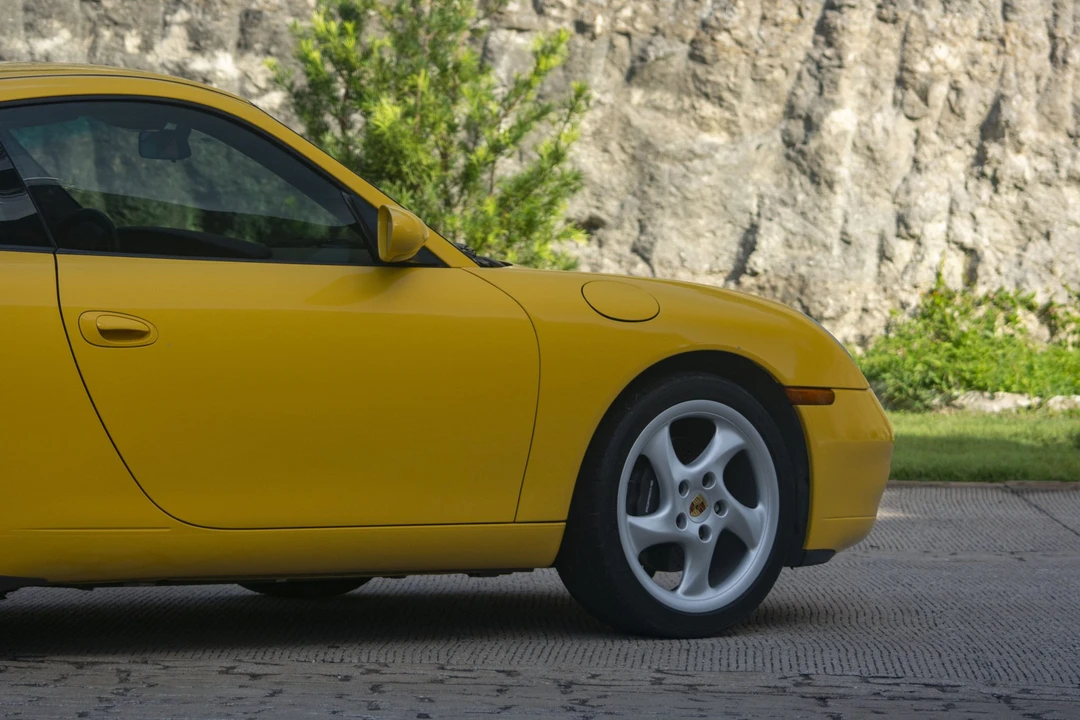 2000 Porsche 996 Carrera - Image 27 of 31