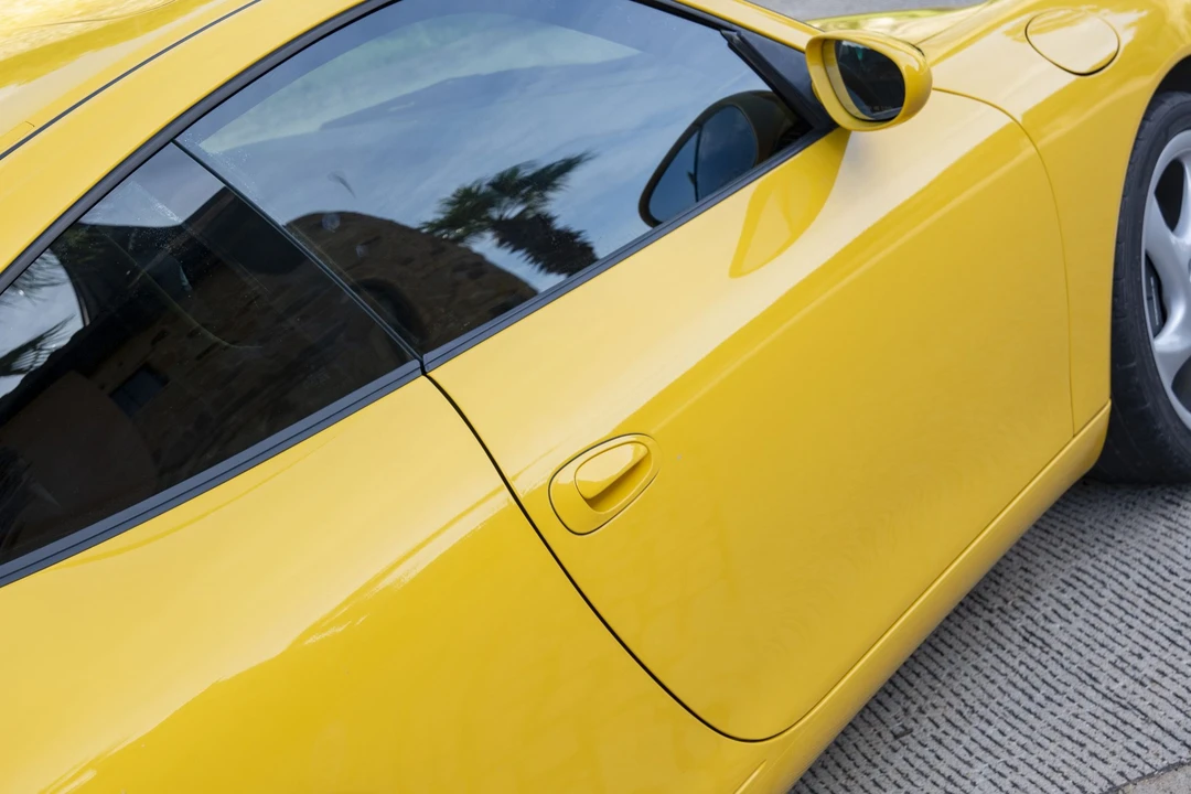 2000 Porsche 996 Carrera - Image 28 of 31