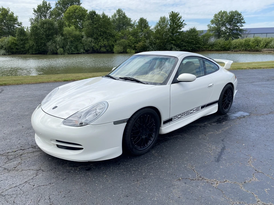 2000 Porsche 996 Carrera - Image 8 of 31