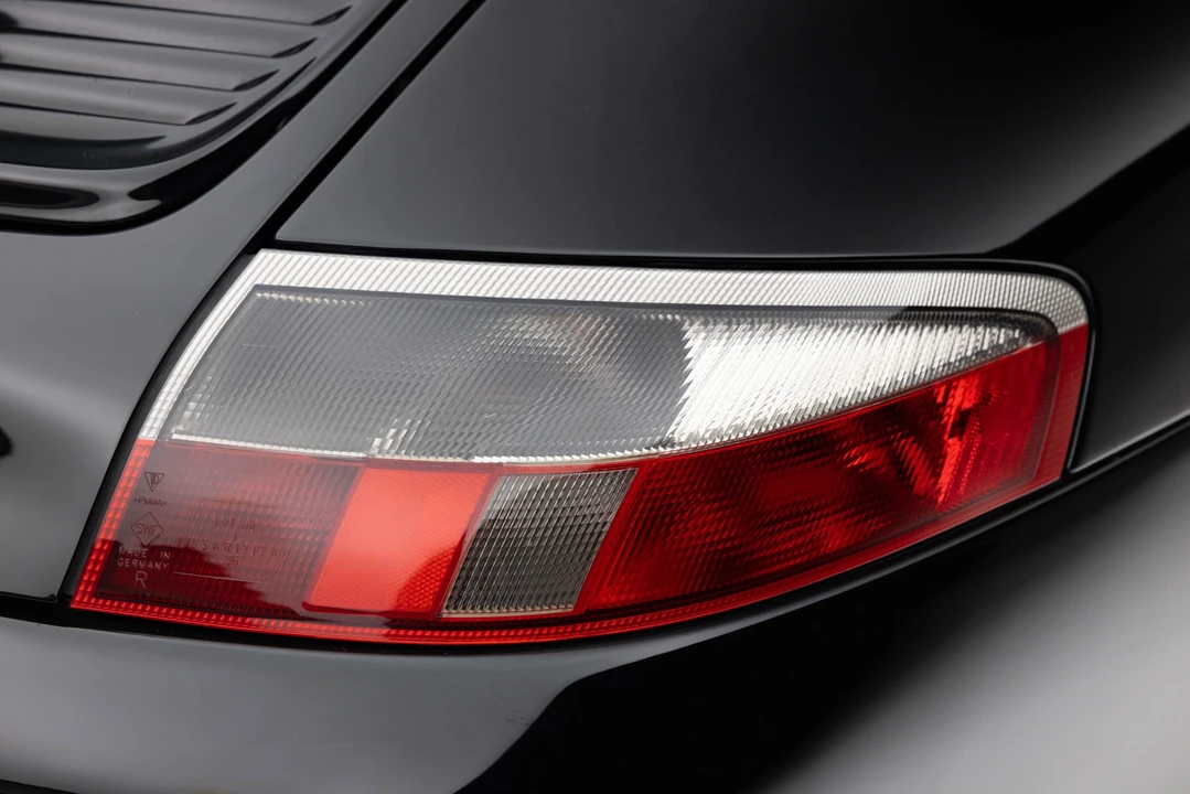 2000 Porsche 996 Carrera - Image 22 of 31