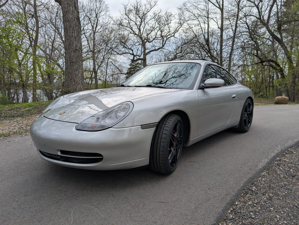 2000 Porsche 996 Carrera - Image 2 of 31
