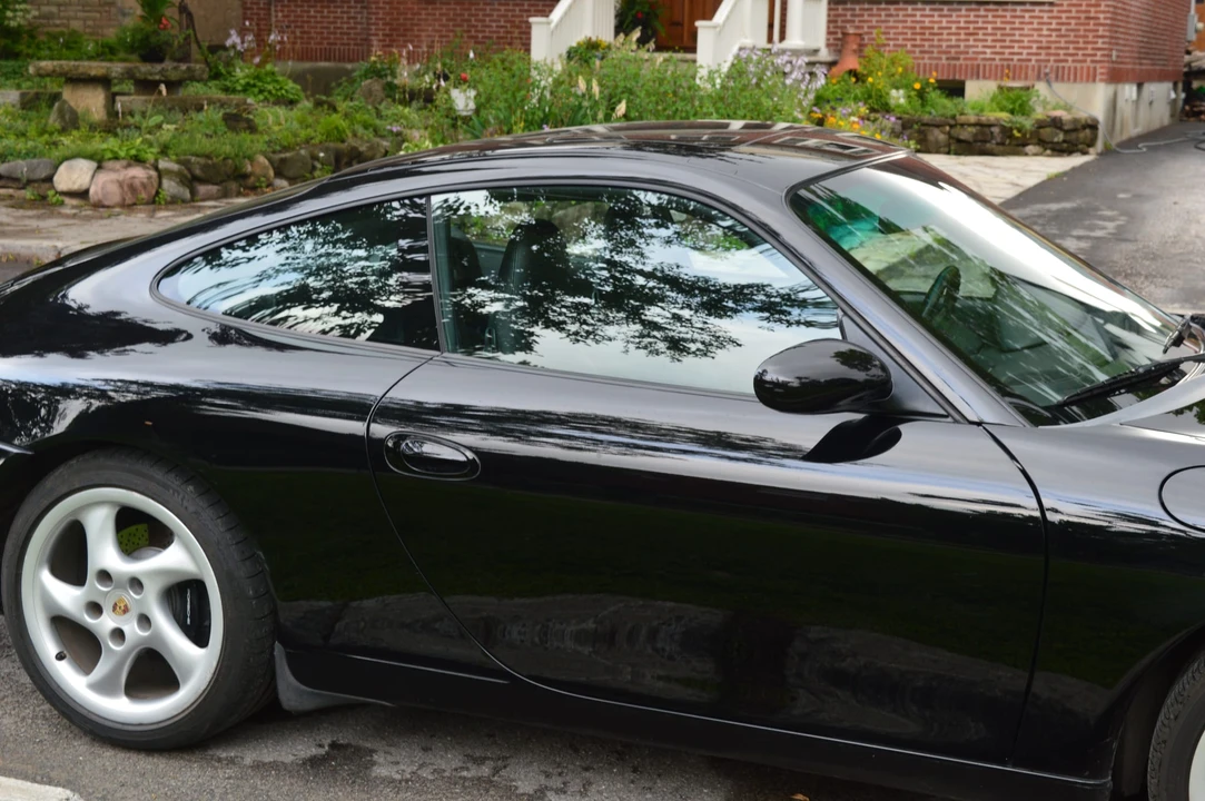 2000 Porsche 996 Carrera - Image 28 of 31