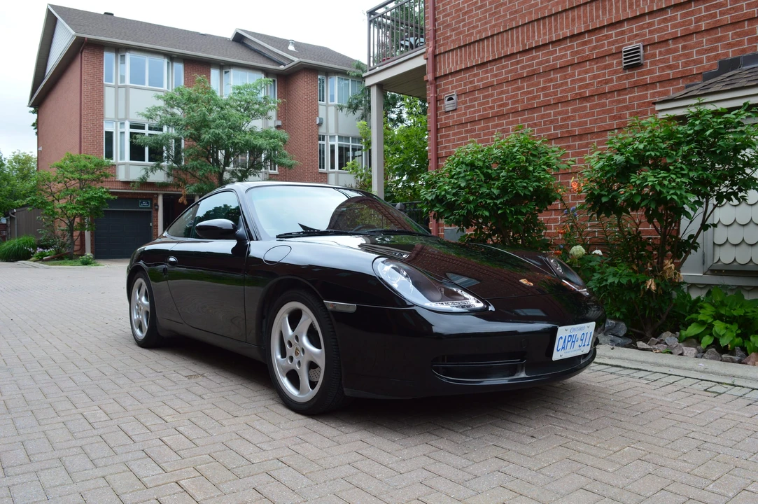 2000 Porsche 996 Carrera - Image 2 of 31