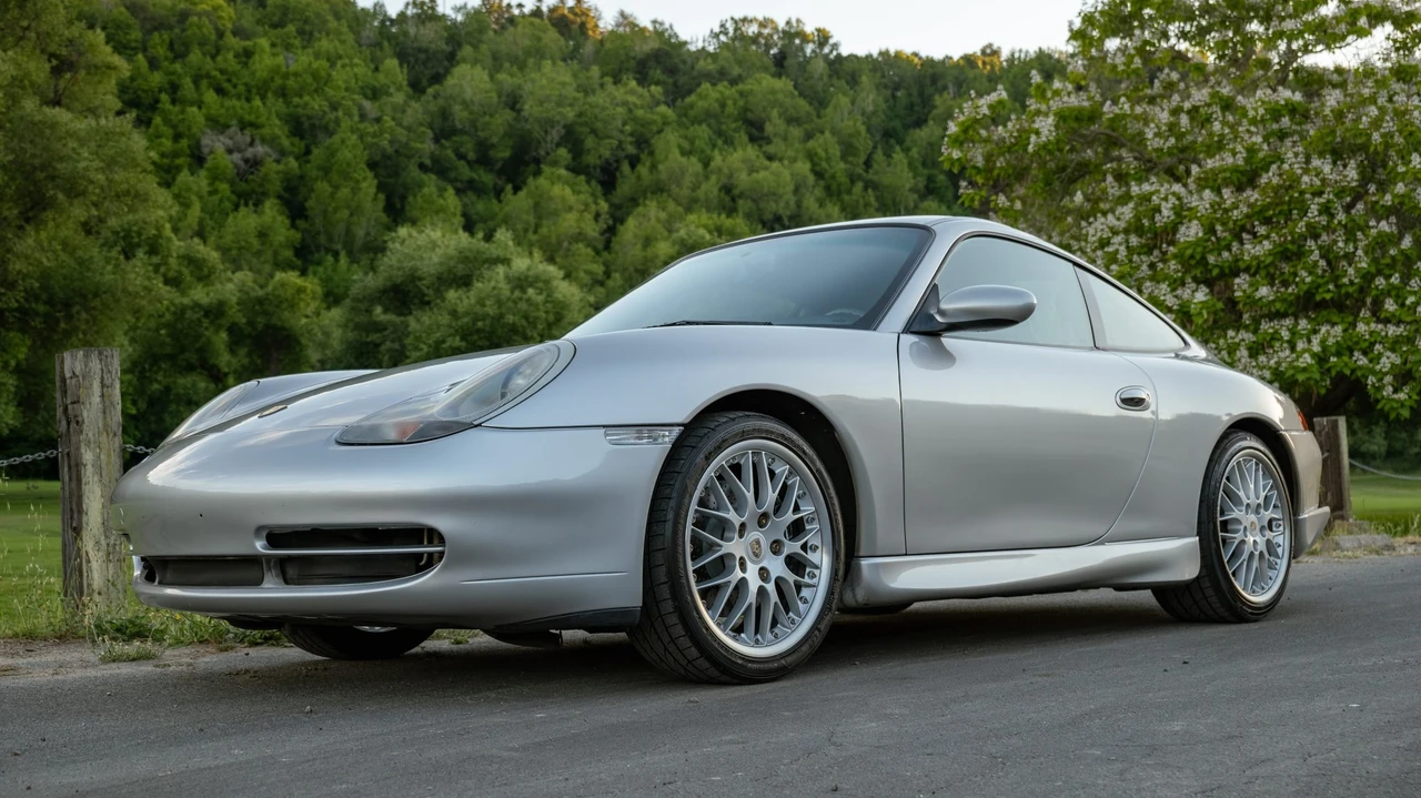 2000 Porsche 996 Carrera - Image 8 of 31