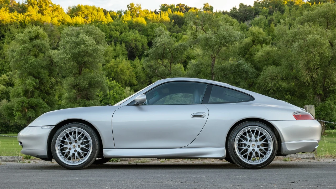 2000 Porsche 996 Carrera - Image 12 of 31