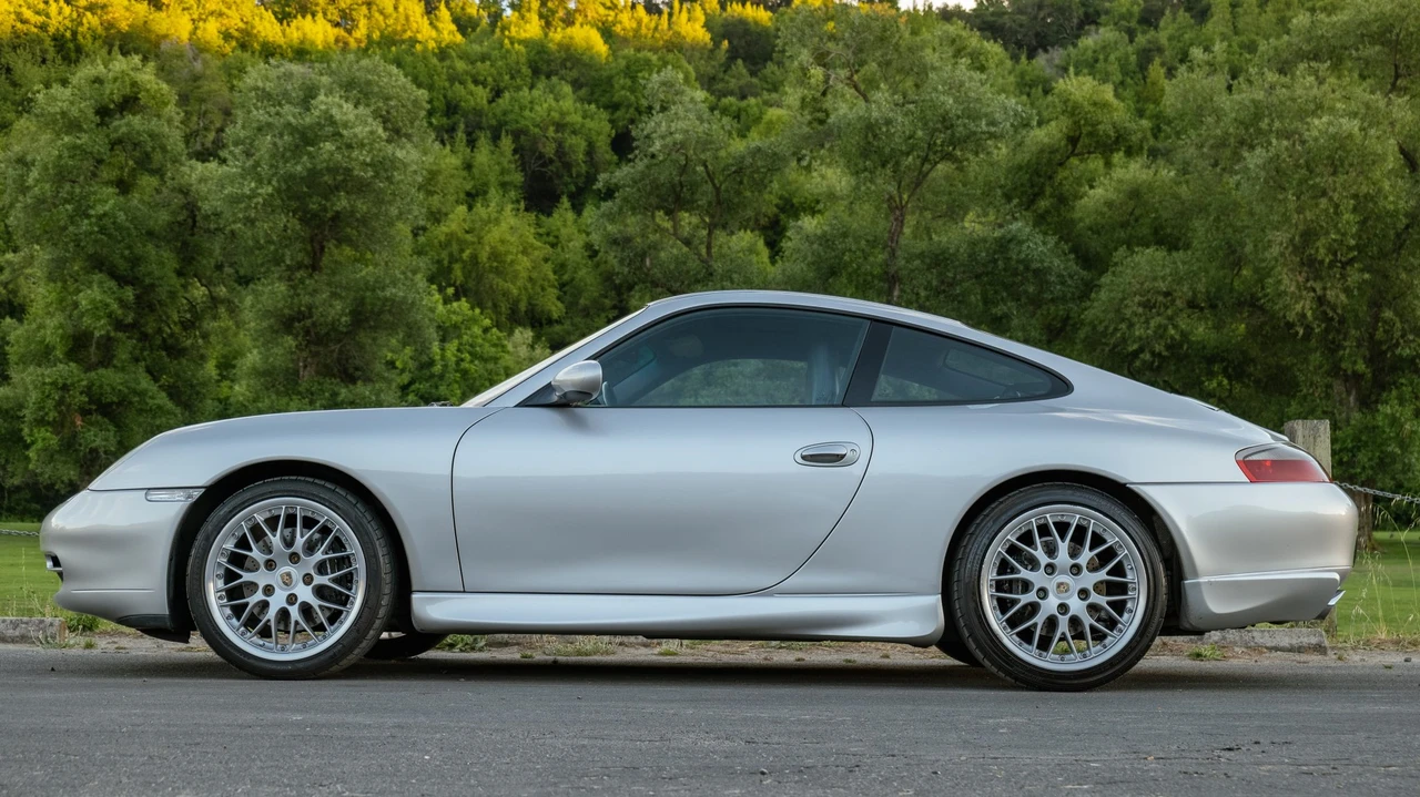 2000 Porsche 996 Carrera - Image 13 of 31