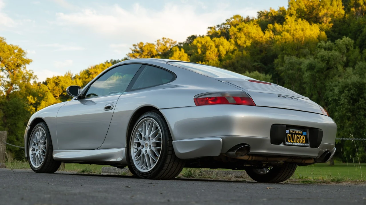 2000 Porsche 996 Carrera - Image 17 of 31