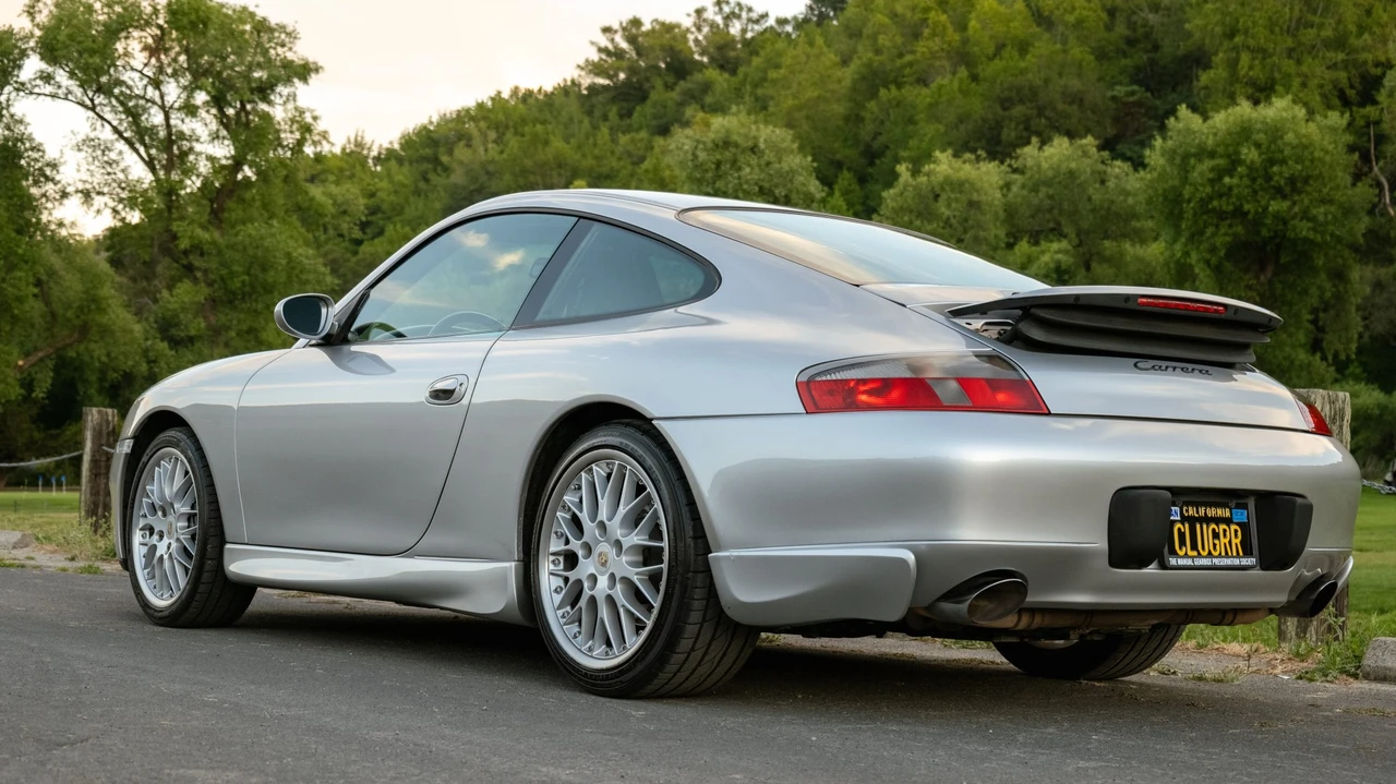 2000 Porsche 996 Carrera - Image 18 of 31