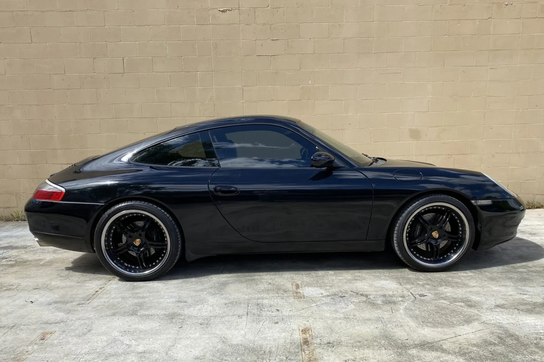 2000 Porsche 996 Carrera - Image 8 of 31