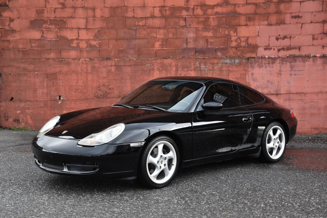 2000 Porsche 996 Carrera - Image 2 of 31