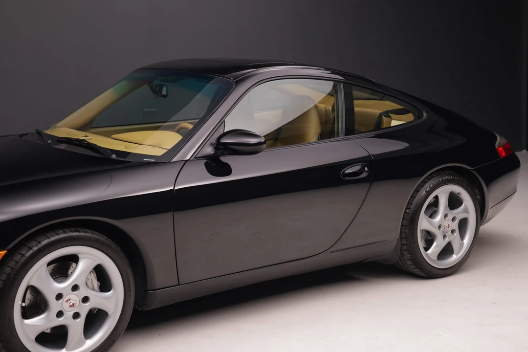 2000 Porsche 996 Carrera - Image 28 of 31