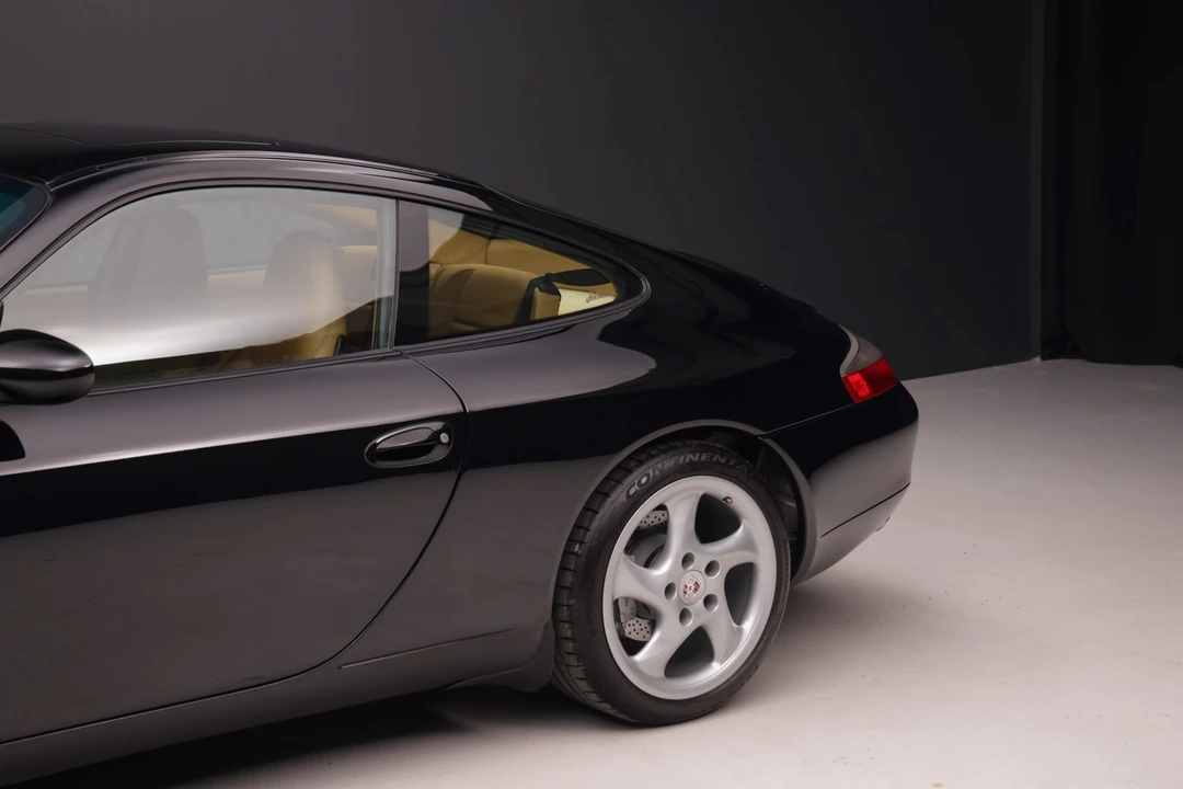 2000 Porsche 996 Carrera - Image 29 of 31