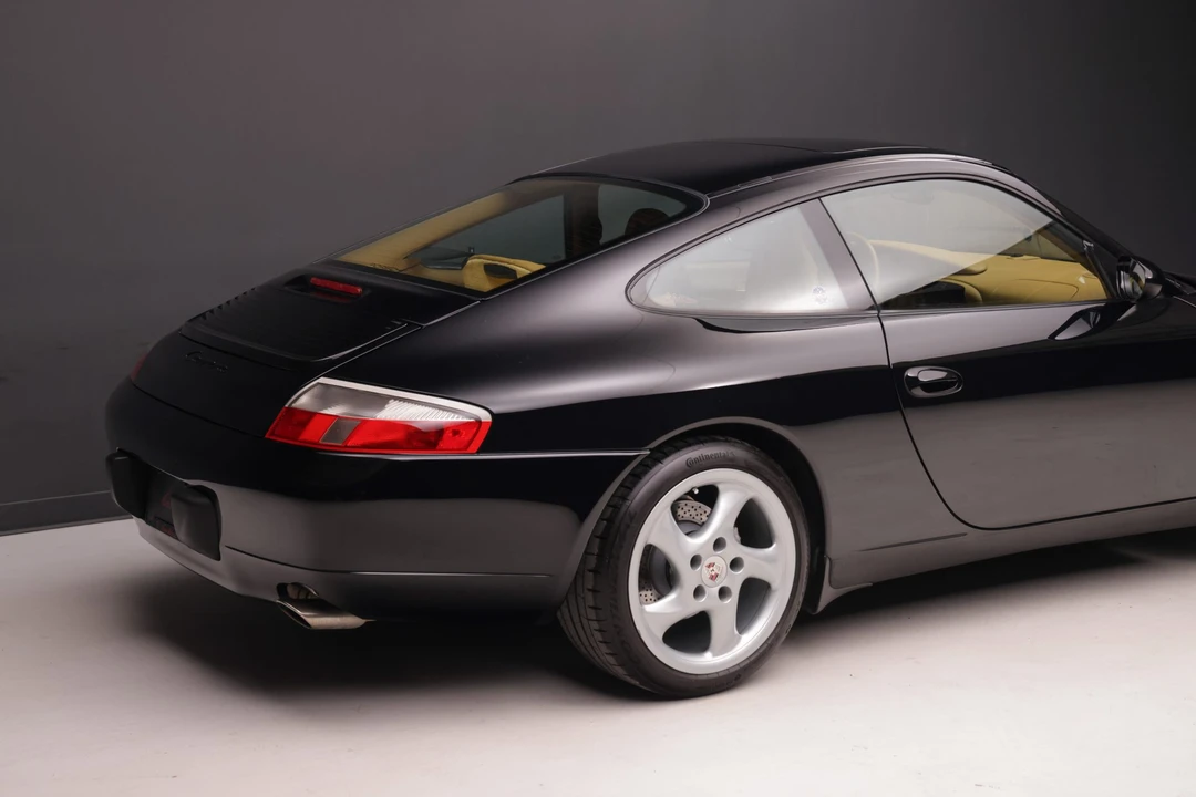 2000 Porsche 996 Carrera - Image 25 of 31