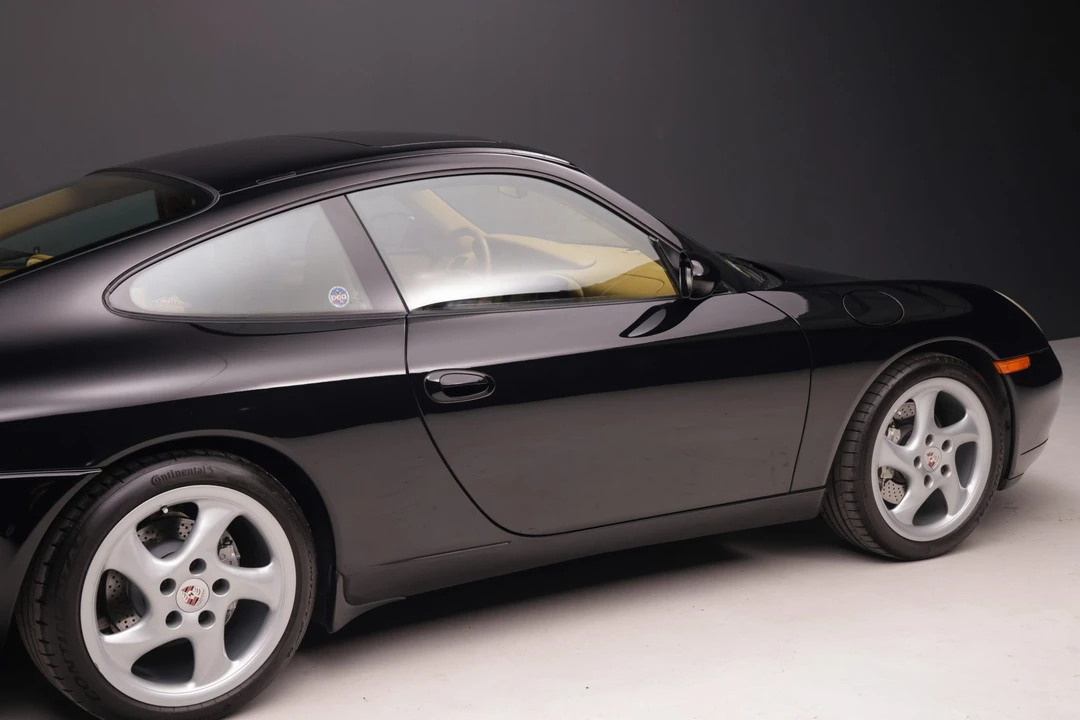 2000 Porsche 996 Carrera - Image 22 of 31