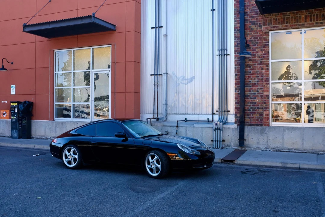 2000 Porsche 996 Carrera - Image 24 of 31
