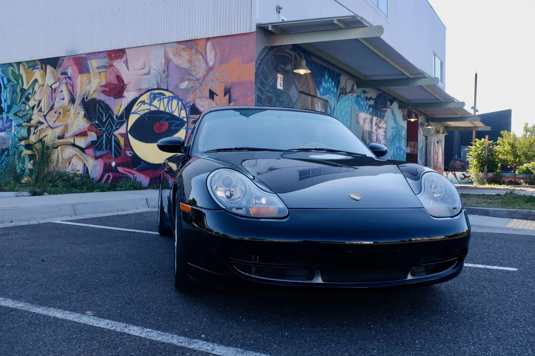 2000 Porsche 996 Carrera - Image 30 of 31