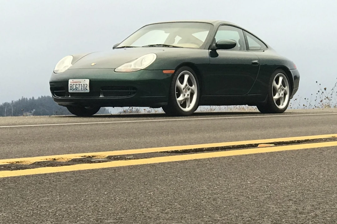 2000 Porsche 996 Carrera - Image 2 of 31