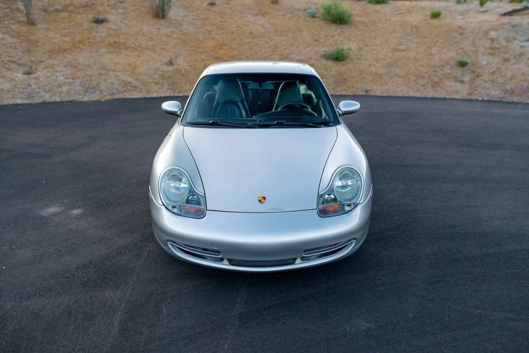 2000 Porsche 996 Carrera - Image 26 of 31
