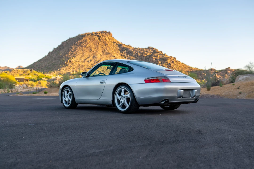 2000 Porsche 996 Carrera - Image 11 of 31