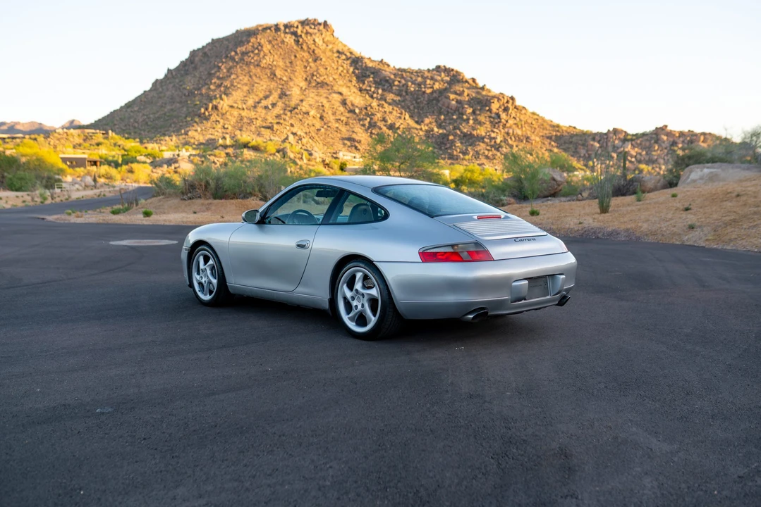 2000 Porsche 996 Carrera - Image 10 of 31