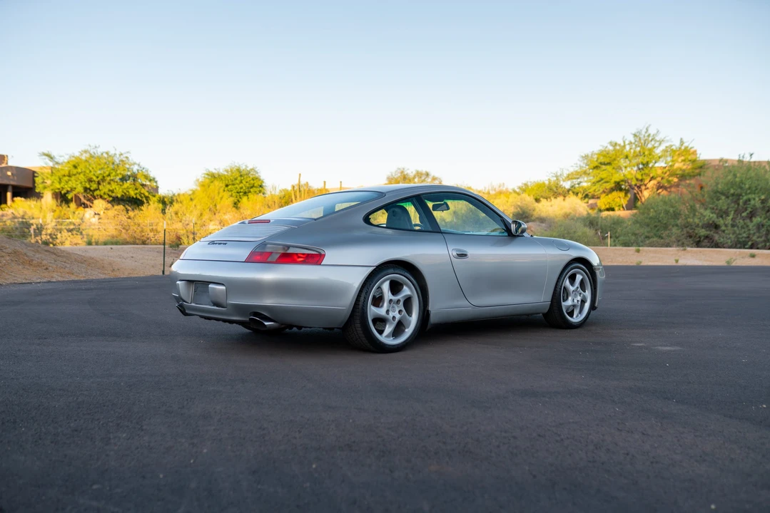 2000 Porsche 996 Carrera - Image 19 of 31
