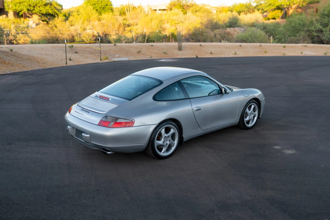 2000 Porsche 996 Carrera - Image 17 of 31