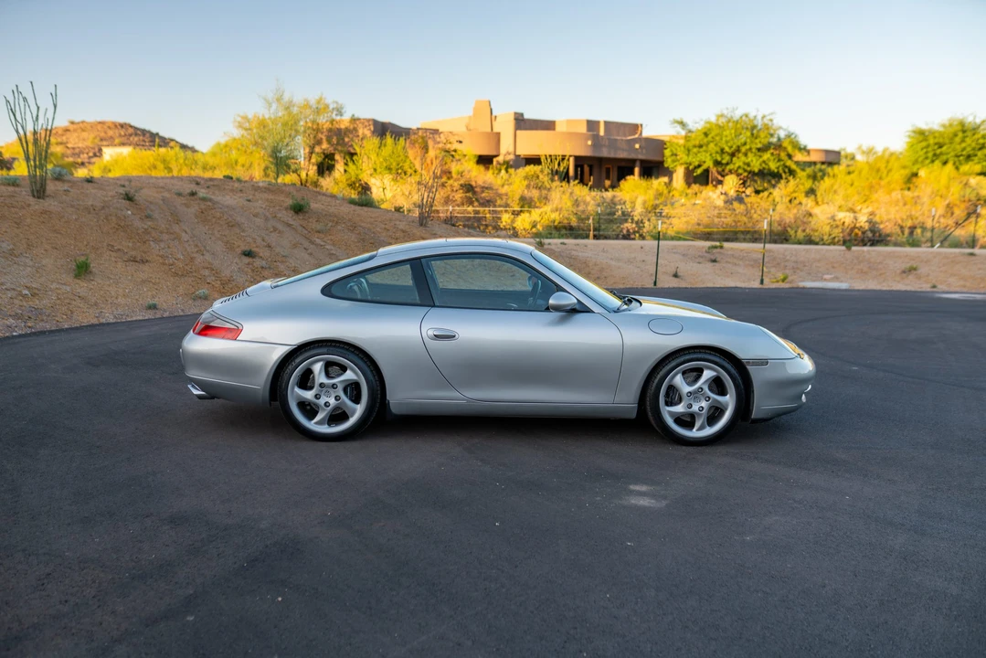 2000 Porsche 996 Carrera - Image 21 of 31