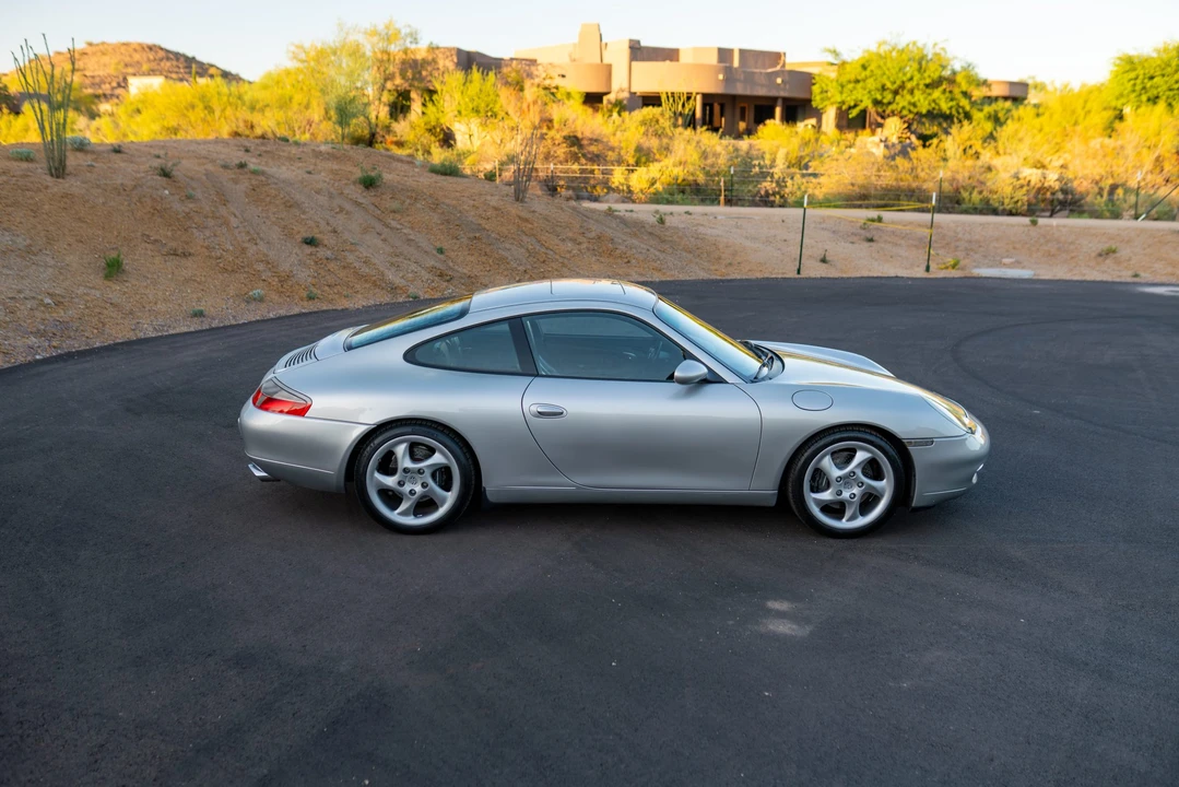 2000 Porsche 996 Carrera - Image 20 of 31