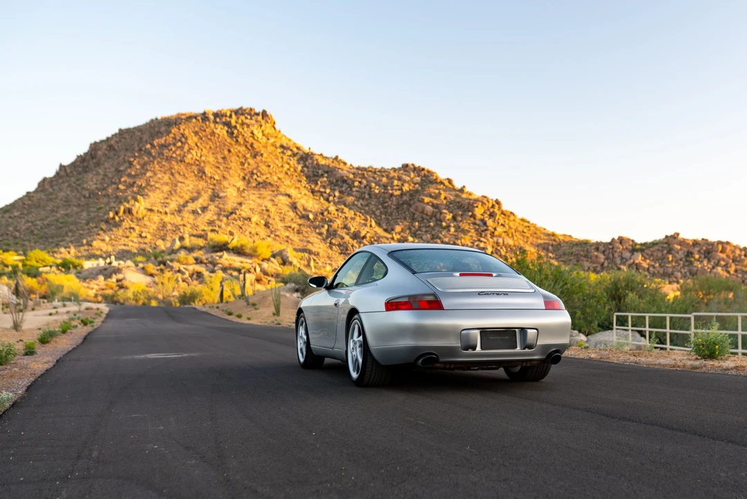 2000 Porsche 996 Carrera - Image 13 of 31