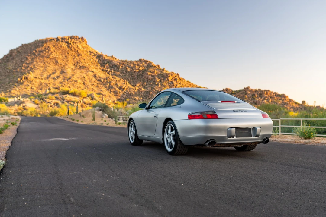 2000 Porsche 996 Carrera - Image 12 of 31