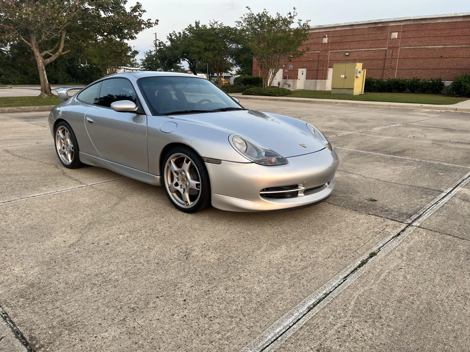 2000 Porsche 996 Carrera - Image 2 of 31