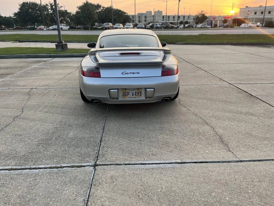 2000 Porsche 996 Carrera - Image 9 of 31
