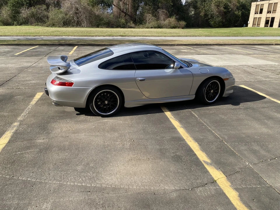 2000 Porsche 996 Carrera - Image 10 of 31