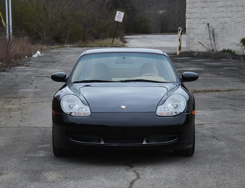 2000 Porsche 996 Carrera - Image 9 of 31