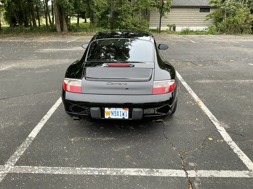 2000 Porsche 996 Carrera - Image 10 of 31